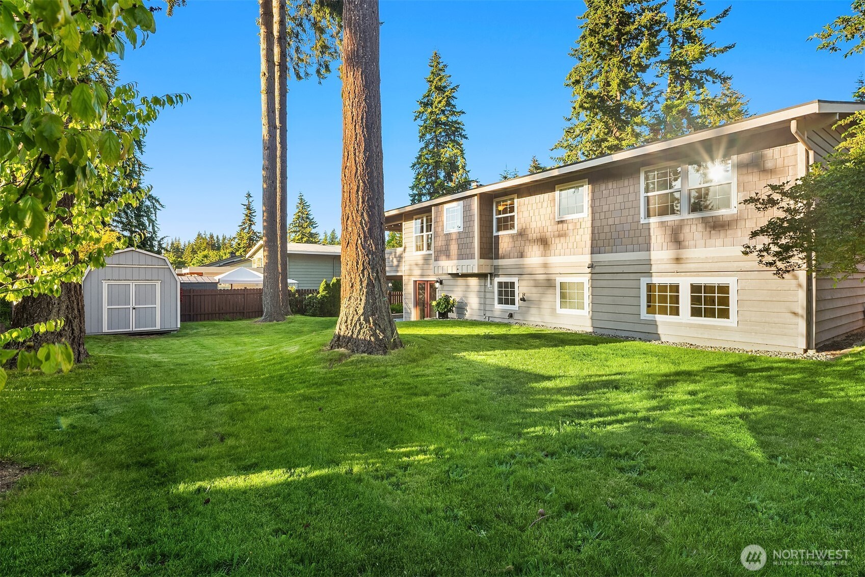 8724 Main Street Edmonds, WA 98026 - Photo 35 of 40 Gallery Image 35