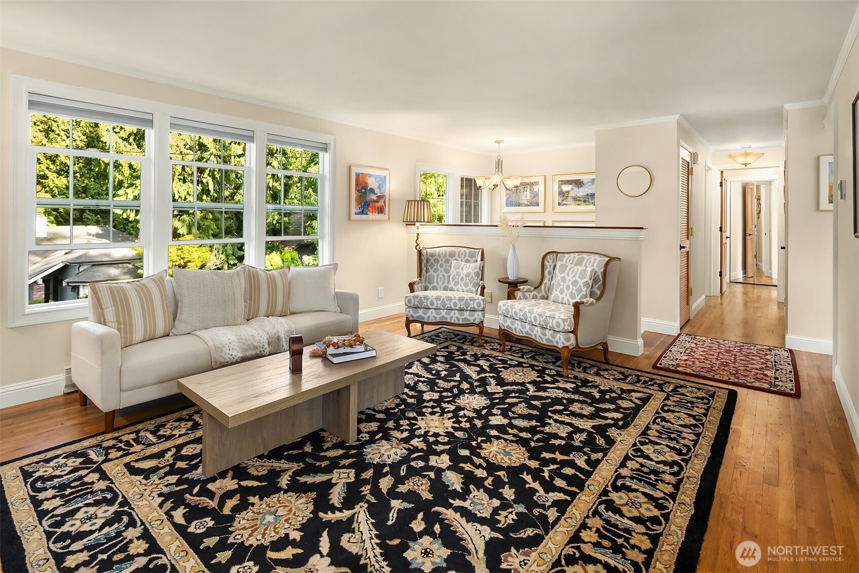 8724 Main Street Edmonds, WA 98026 - Photo 6 of 40 Gallery Image 6