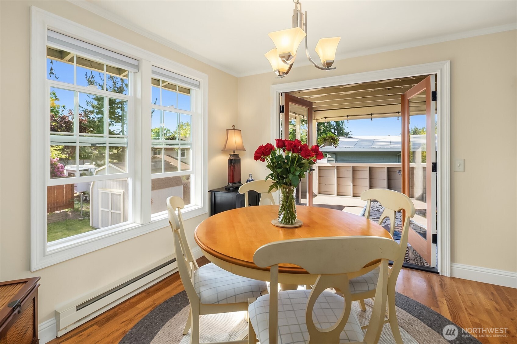8724 Main Street Edmonds, WA 98026 - Photo 7 of 40 Gallery Image 7