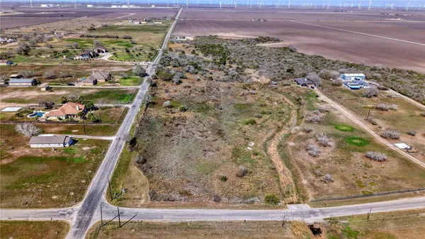 a view of an outdoor space