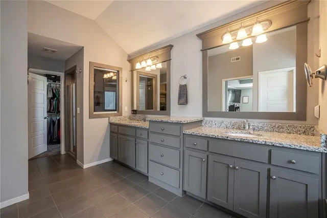 $660,000 | 20457 West 107th Terrace, Olathe, KS 66061