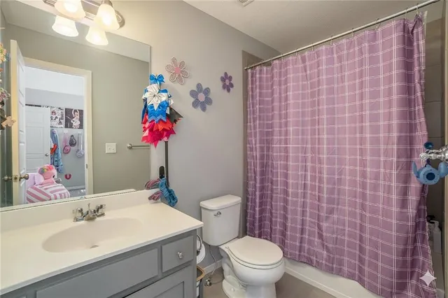 $660,000 | 20457 West 107th Terrace, Olathe, KS 66061