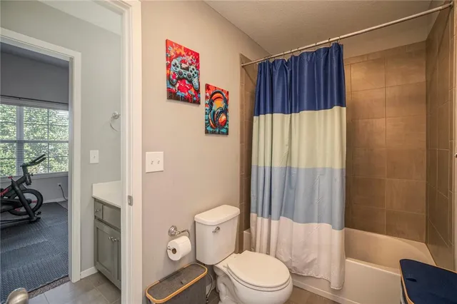 $660,000 | 20457 West 107th Terrace, Olathe, KS 66061