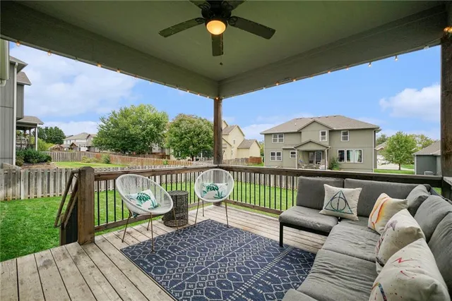 $670,000 | 20457 West 107th Terrace, Olathe, KS 66061