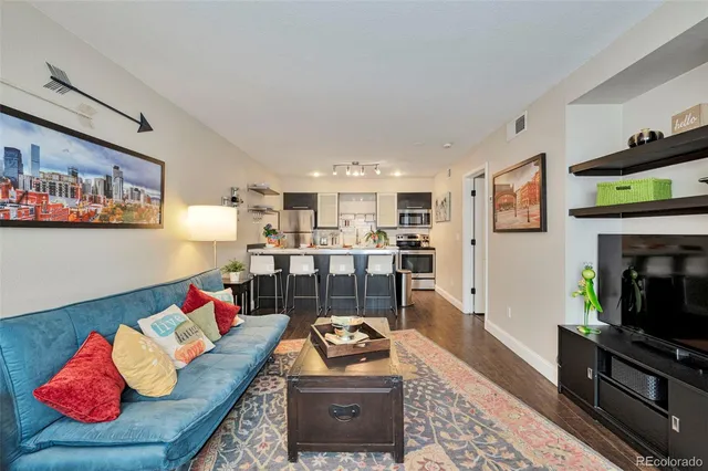 $279,900 | 9170 East Arbor Circle, Unit C, Englewood, CO 80111