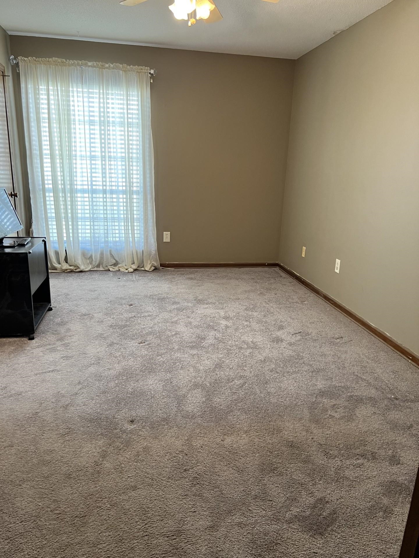 3472 Castleman Street Memphis, TN 38118 - Photo 15 of 30 an empty room with a window