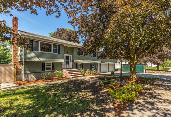 140 Parker Road Wakefield, MA 01880 - Photo 2 of 30 Gallery Image 2