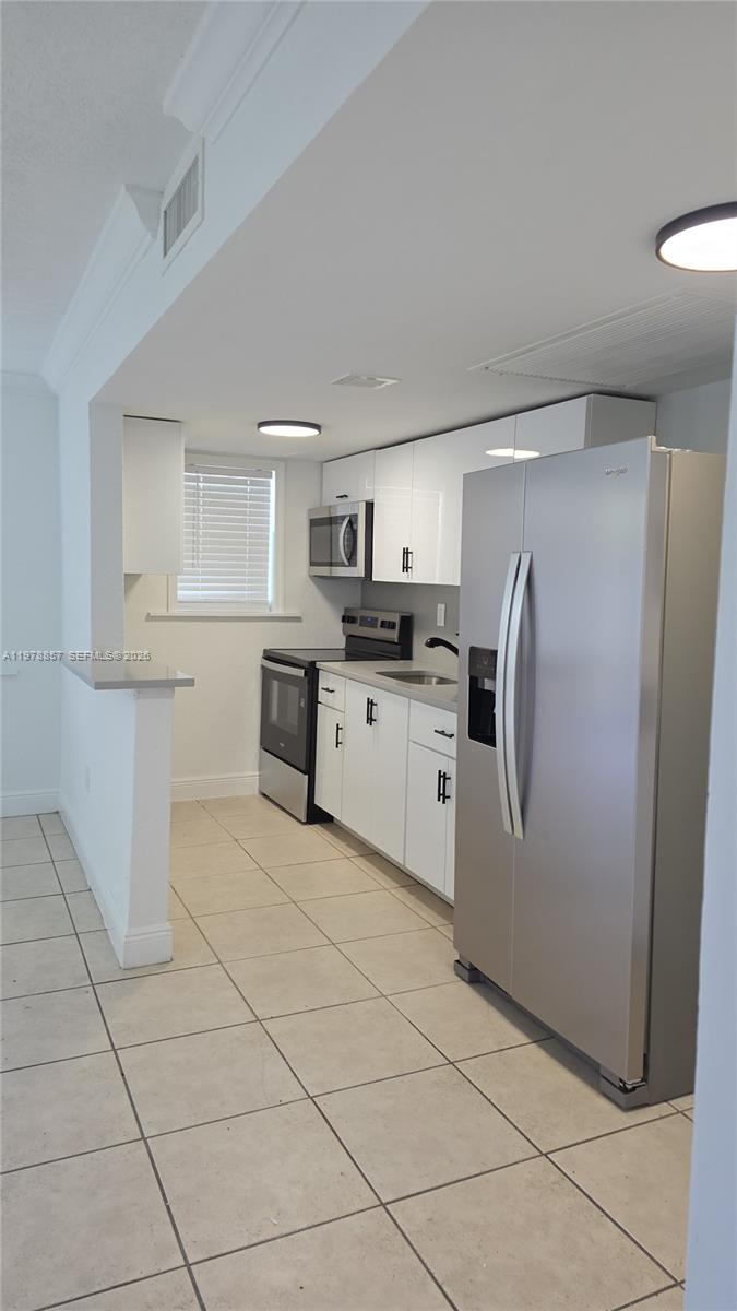 3901 Southwest 112th Avenue, Unit 38 Miami, FL 33165 - Photo 4 of 4