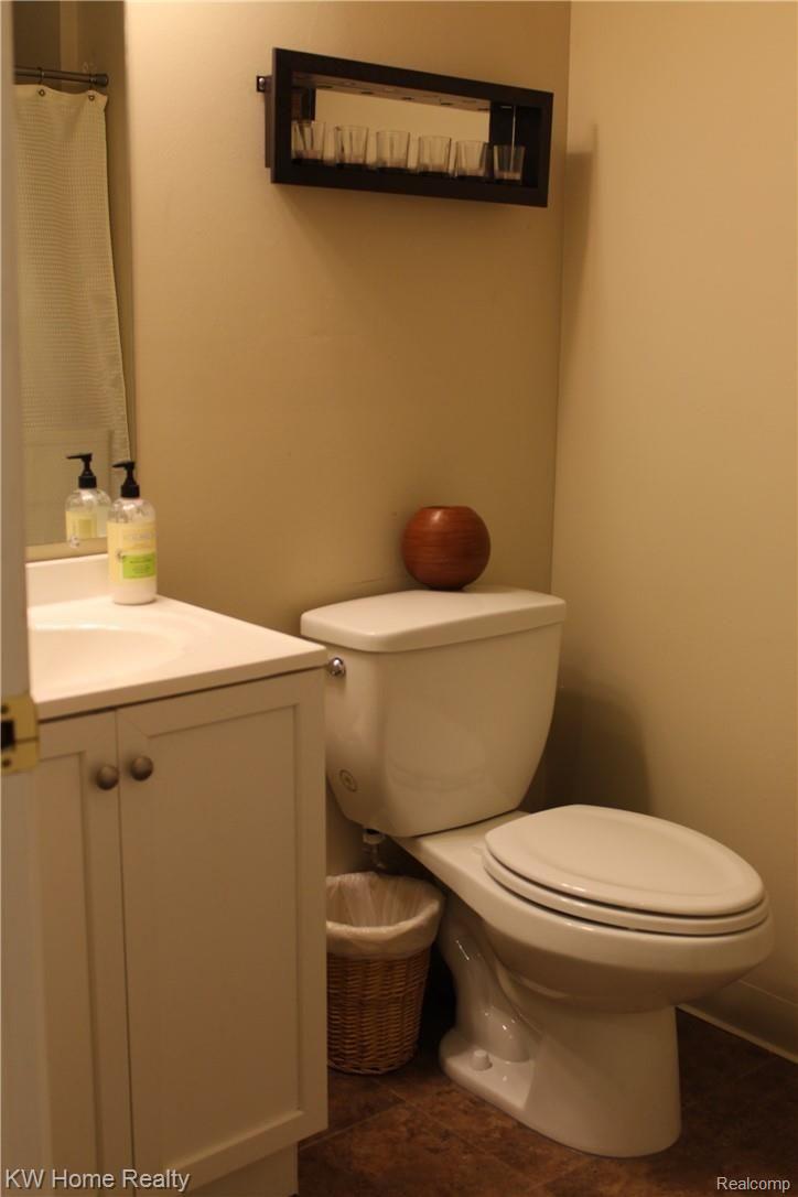 349 South Crooks Road Clawson, MI 48017 - Photo 8 of 14 IMG_0077.JPG