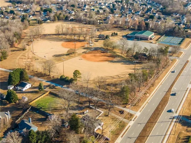 $269,900 | 1517 Skeet Club Road, High Point, NC 27265