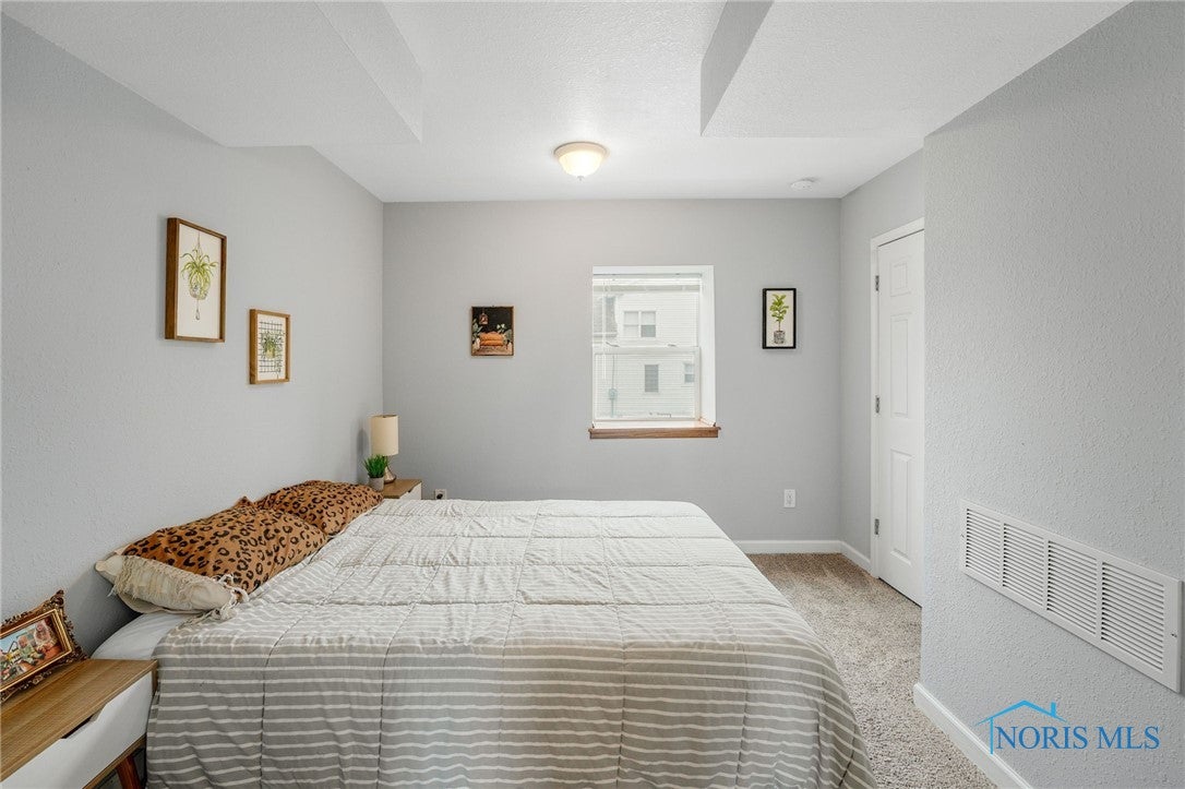 2258 West Alexis Road Toledo, OH 43613 - Photo 13 of 29 Gallery Image 13
