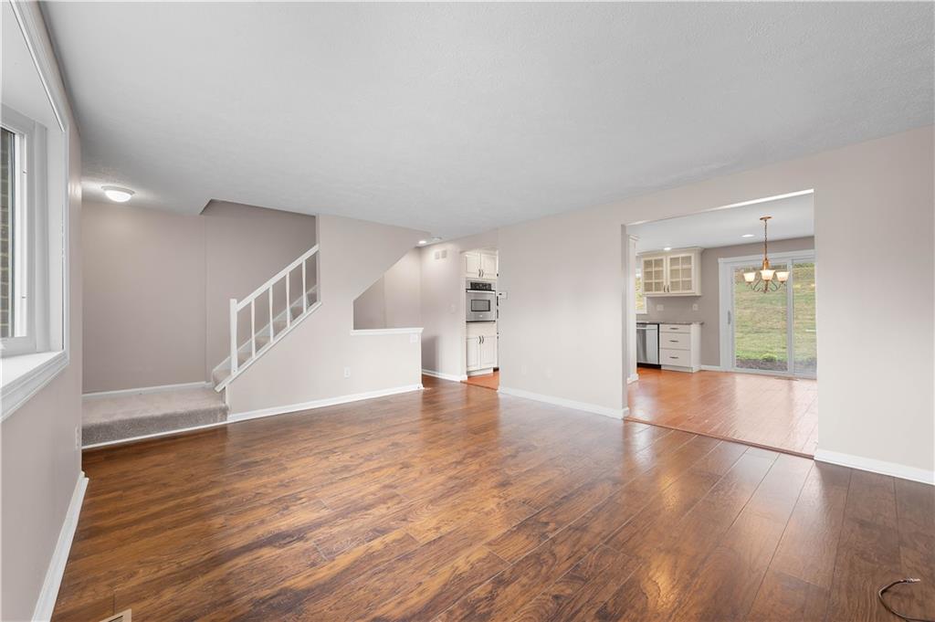 632 Deer Watch Road Bridgeville, PA 15017 - Photo 8 of 36 Gallery Image 8