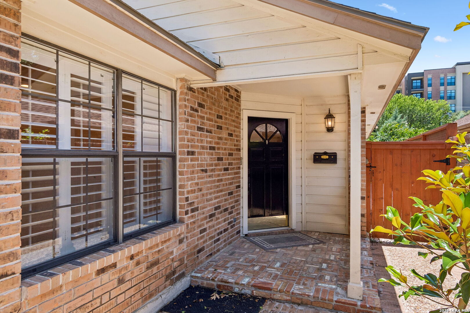 106 Hiler Road San Antonio, TX 78209 - Photo 5 of 35