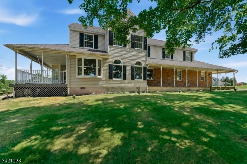 112 Grouser Road Somerset, NJ 08873 - Photo 2 of 40
