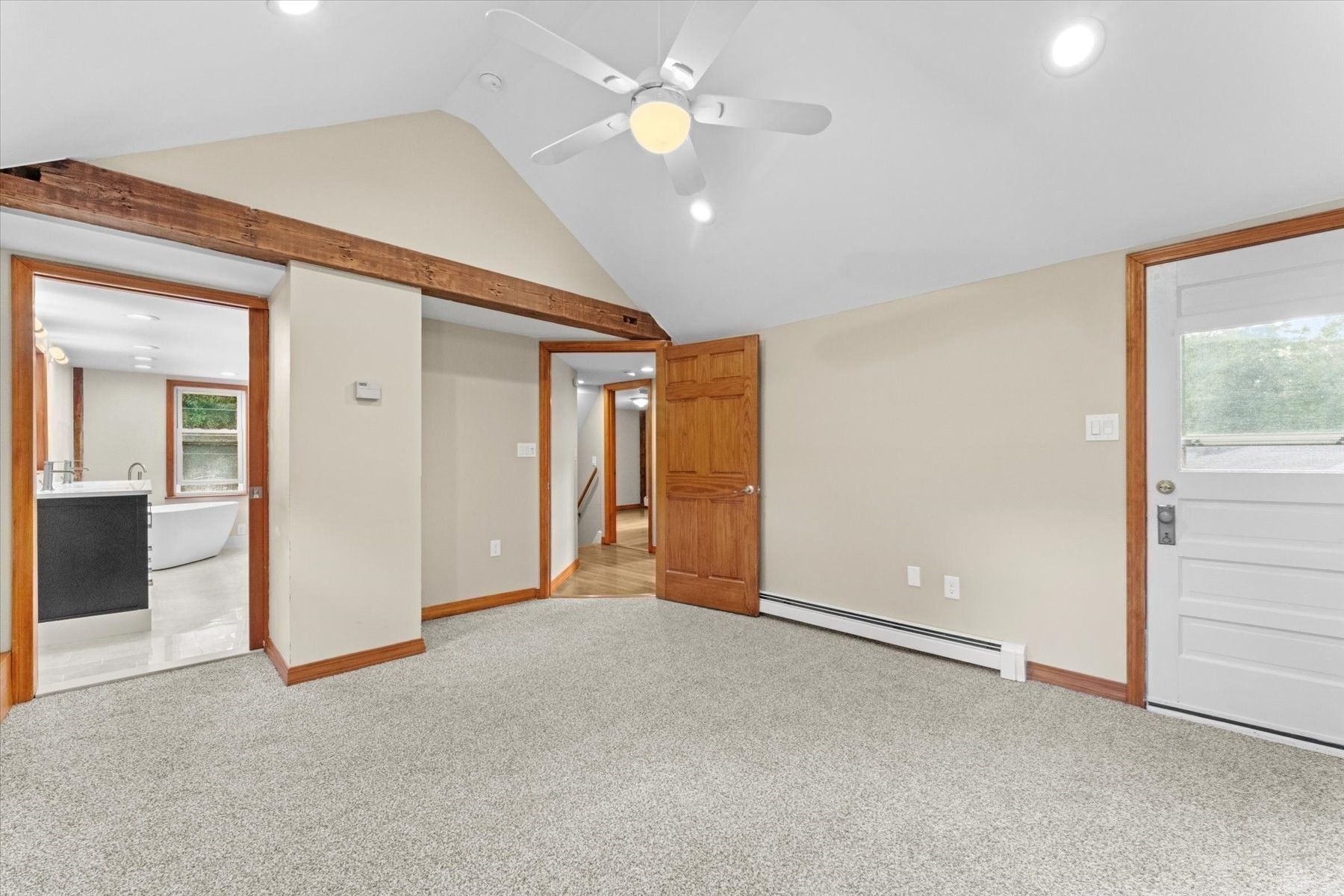 82 Boston Road Sutton, MA 01590 - Photo 22 of 39 Gallery Image 22