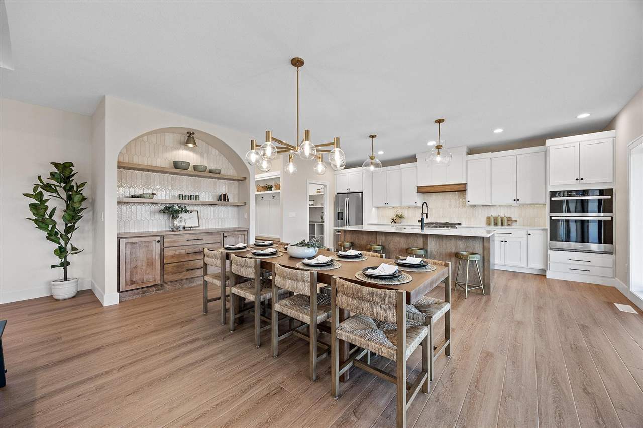 6324 Rapids Ridge Road Cedar Rapids, IA 52411 - Photo 1 of 50 Gallery Image 1