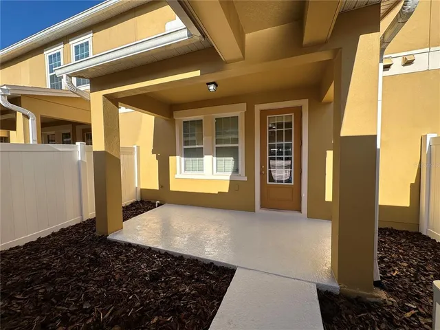$2,850 | 15479 Sugar Citrus Drive, Winter Garden, FL 34787