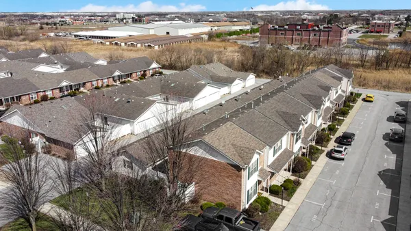 $249,900 | 1818 Golden Oak Court, Crown Point, IN 46307