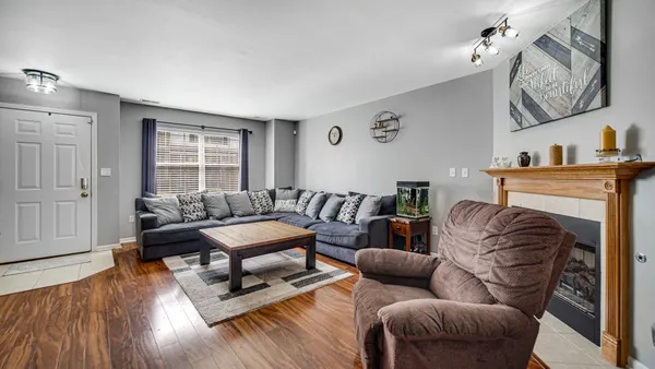 $249,900 | 1818 Golden Oak Court, Crown Point, IN 46307