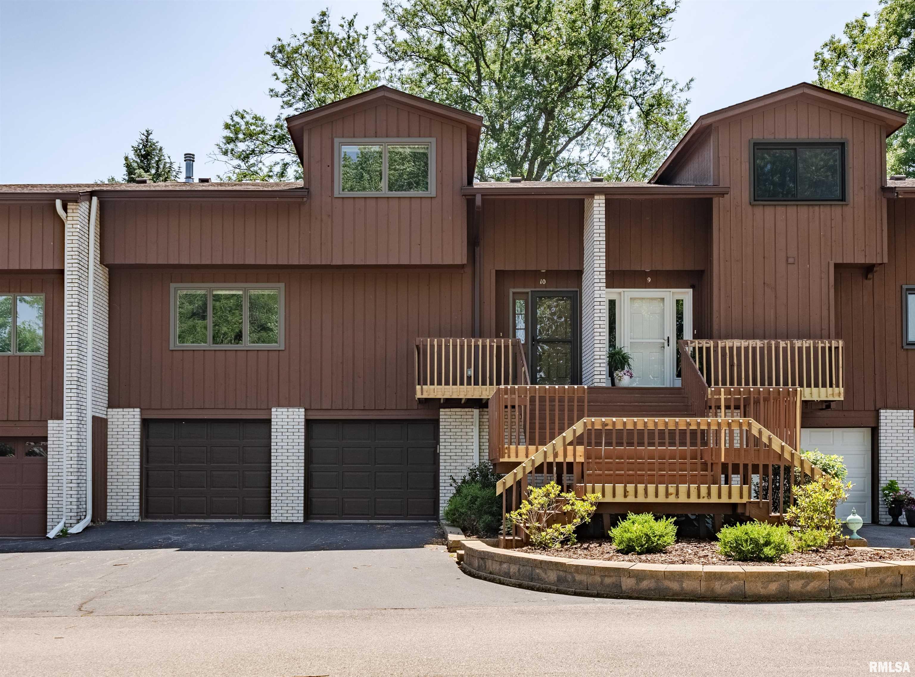 6401 Utica Ridge Road, Unit 10 Davenport, IA 52807 - Photo 1 of 34 Gallery Image 1