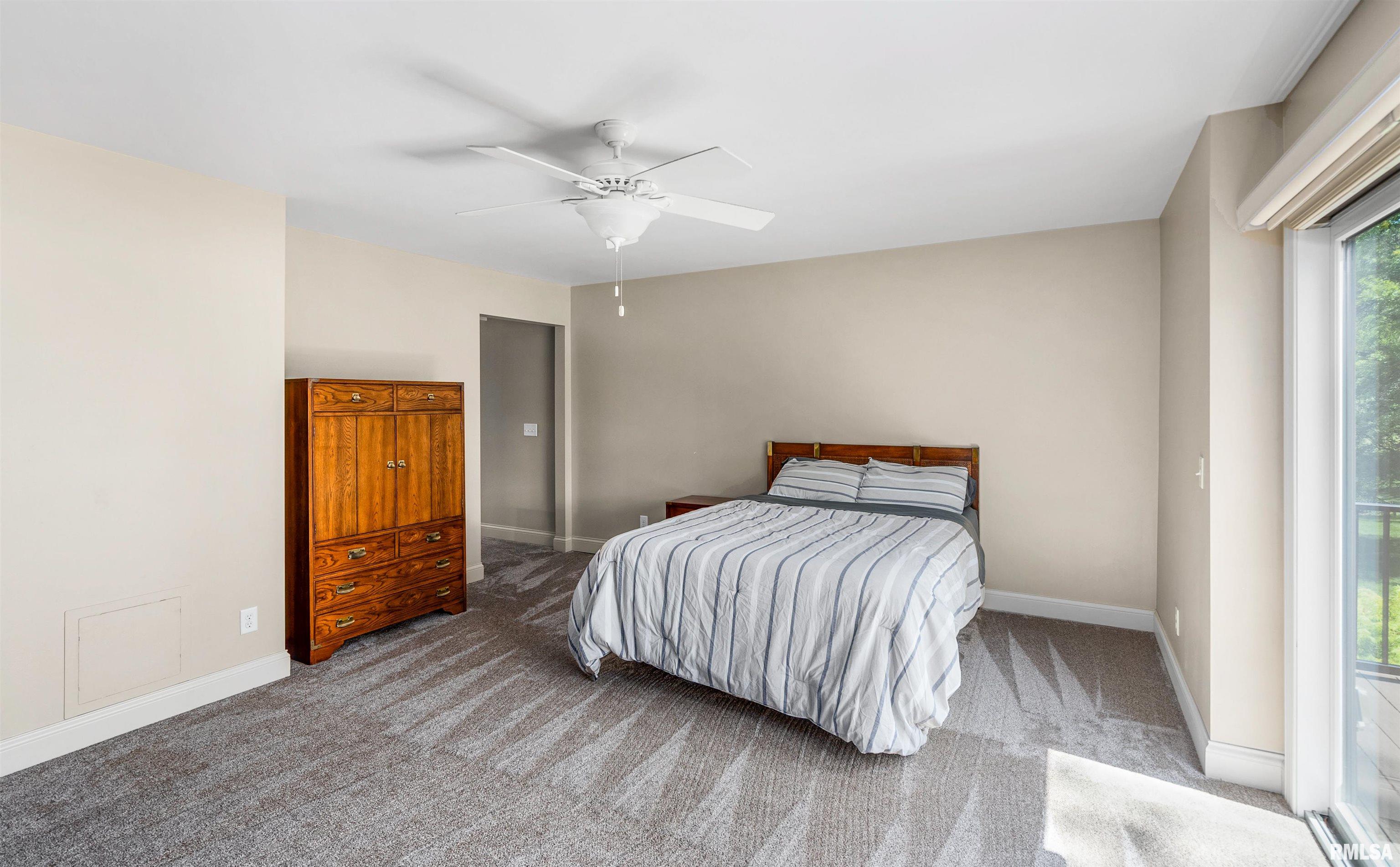 6401 Utica Ridge Road, Unit 10 Davenport, IA 52807 - Photo 17 of 34 Gallery Image 17