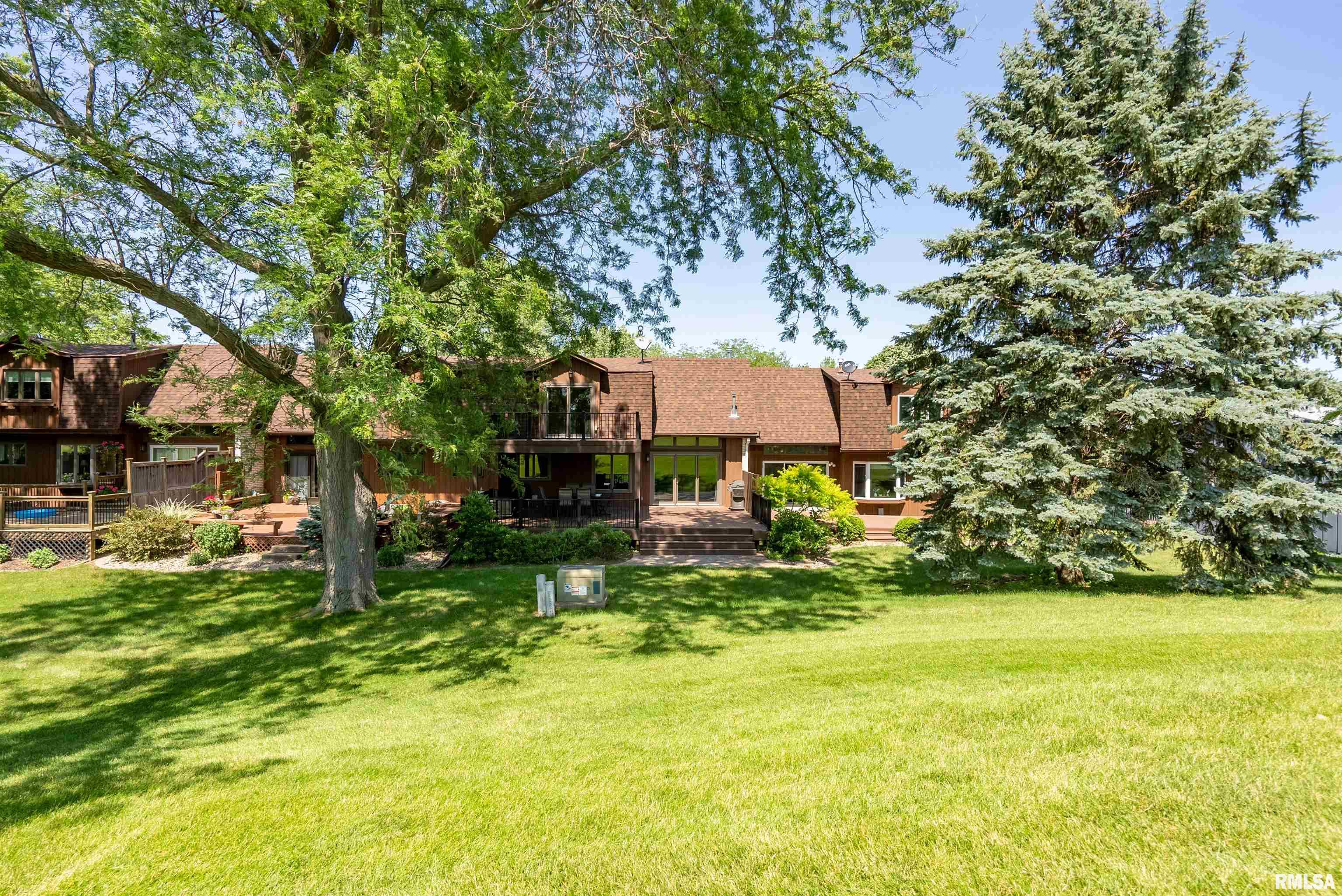 6401 Utica Ridge Road, Unit 10 Davenport, IA 52807 - Photo 28 of 34 Gallery Image 28