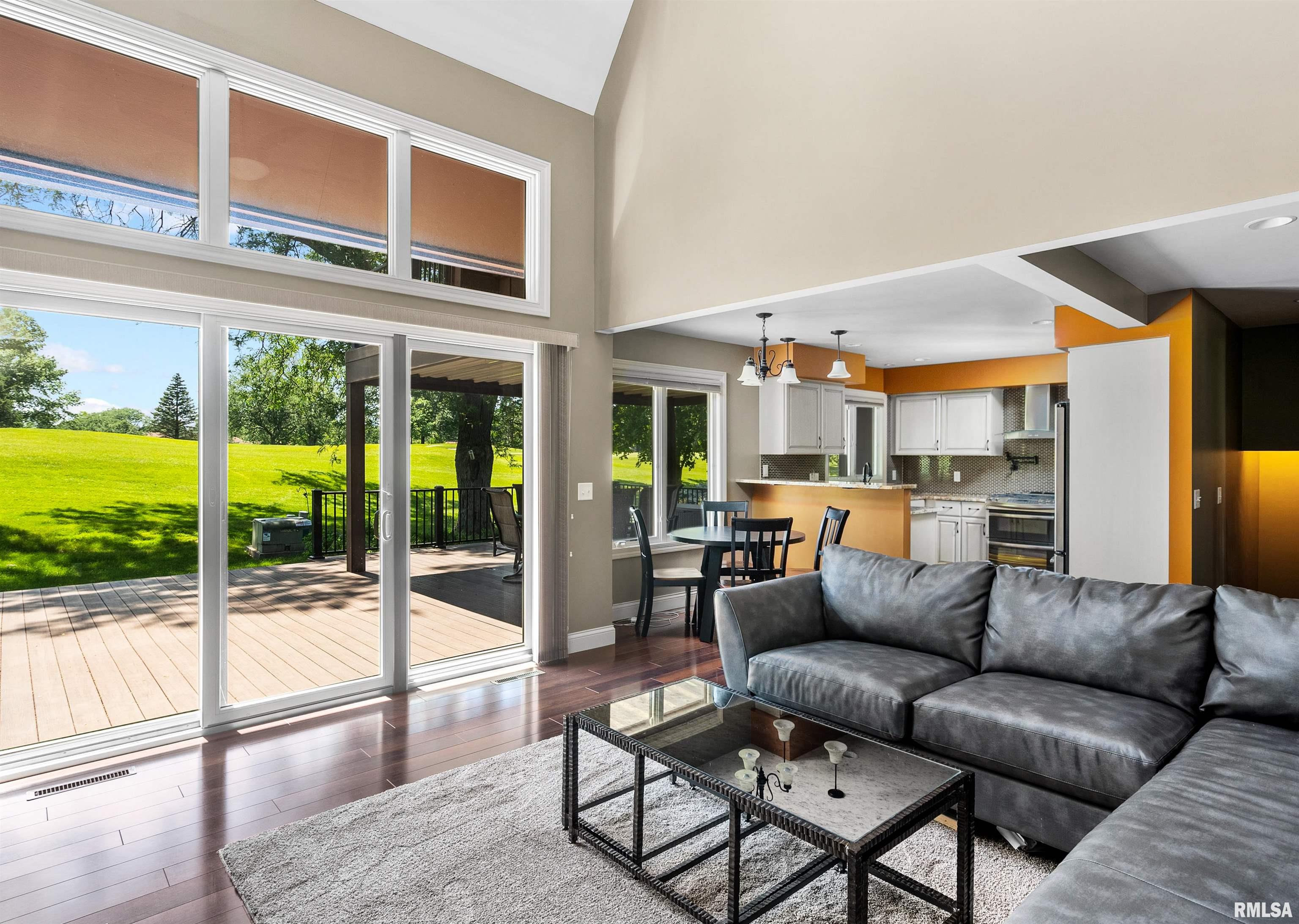 6401 Utica Ridge Road, Unit 10 Davenport, IA 52807 - Photo 4 of 34 Gallery Image 4