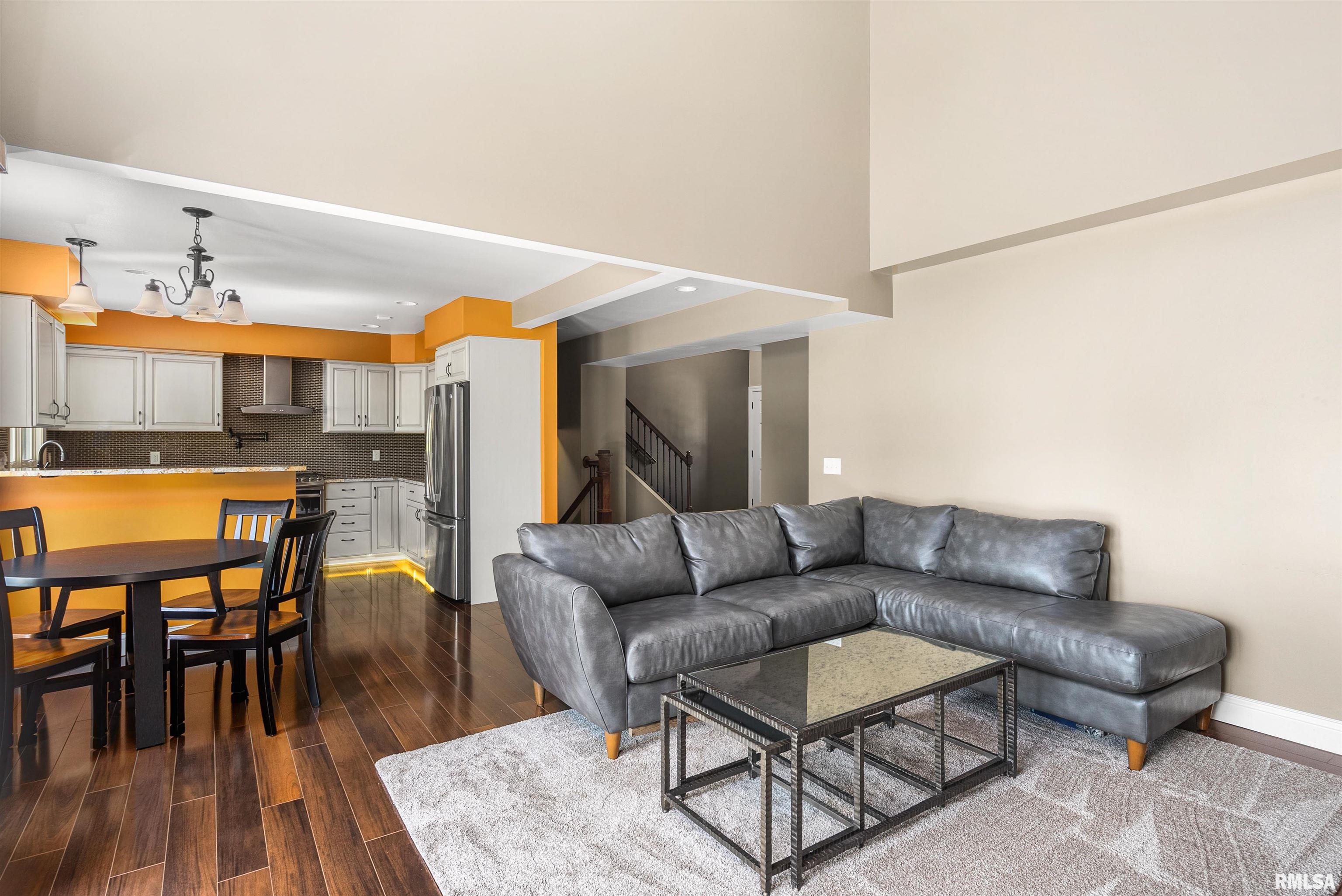 6401 Utica Ridge Road, Unit 10 Davenport, IA 52807 - Photo 5 of 34 Gallery Image 5