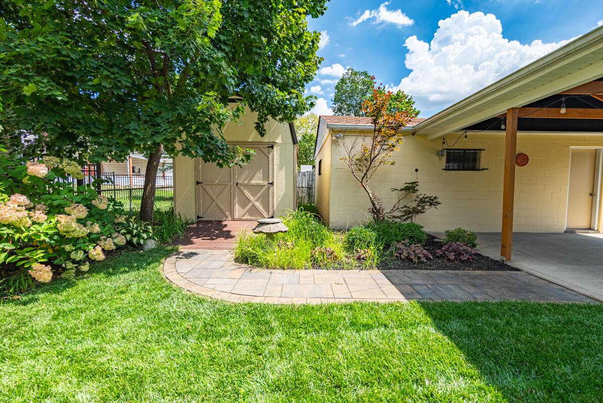 150 Arden Road Columbus, OH 43214 - Photo 36 of 37 walkway -second view