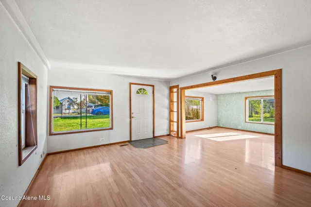 $250,000 | 508 B Street, Pinehurst, ID 83850