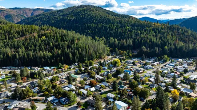 $250,000 | 508 B Street, Pinehurst, ID 83850