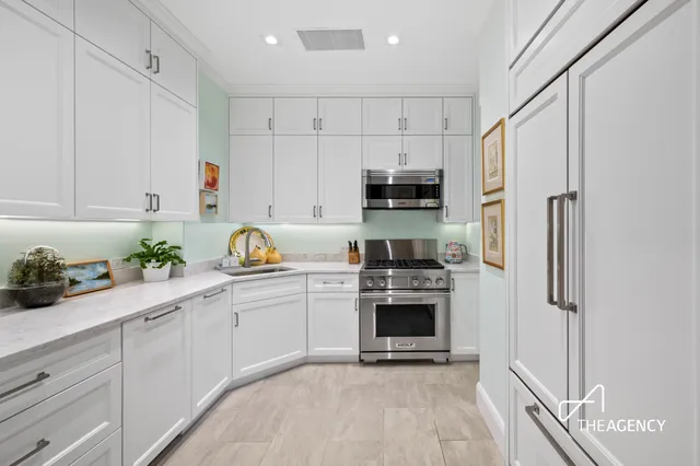 $3,750,000 | 303 West 80th Street, Unit 2B1B | Upper West Side