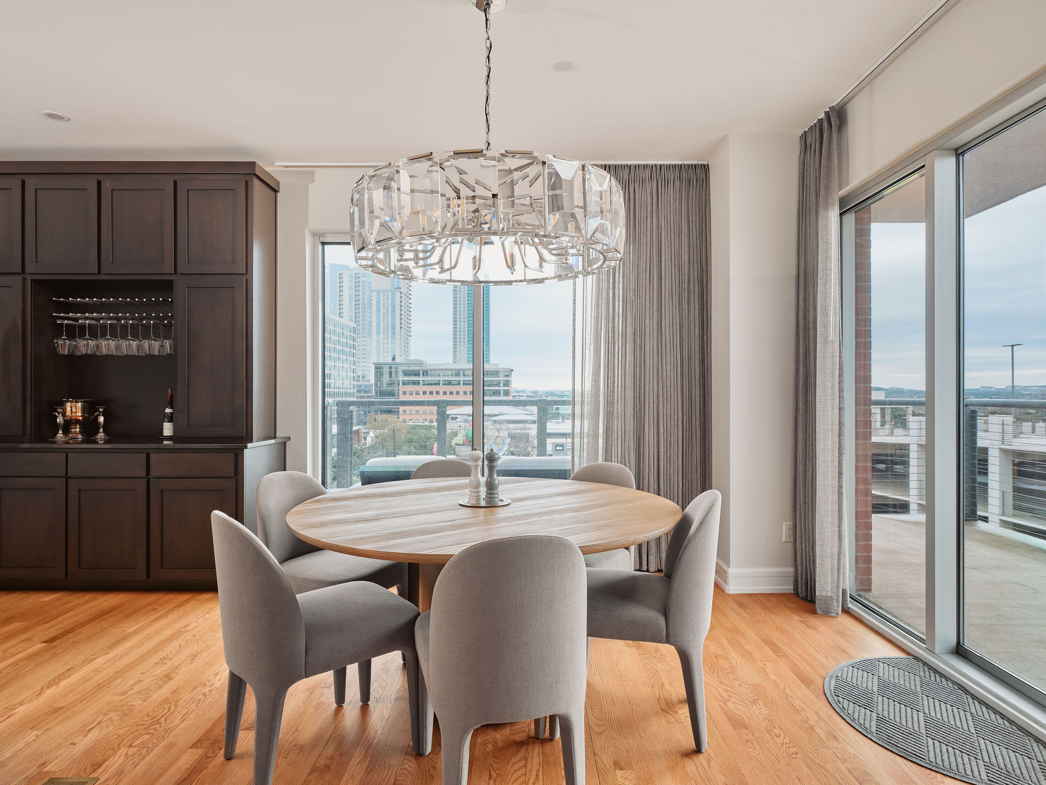 901 West 9th Street, Unit 706 Austin, TX 78703 - Photo 6 of 23