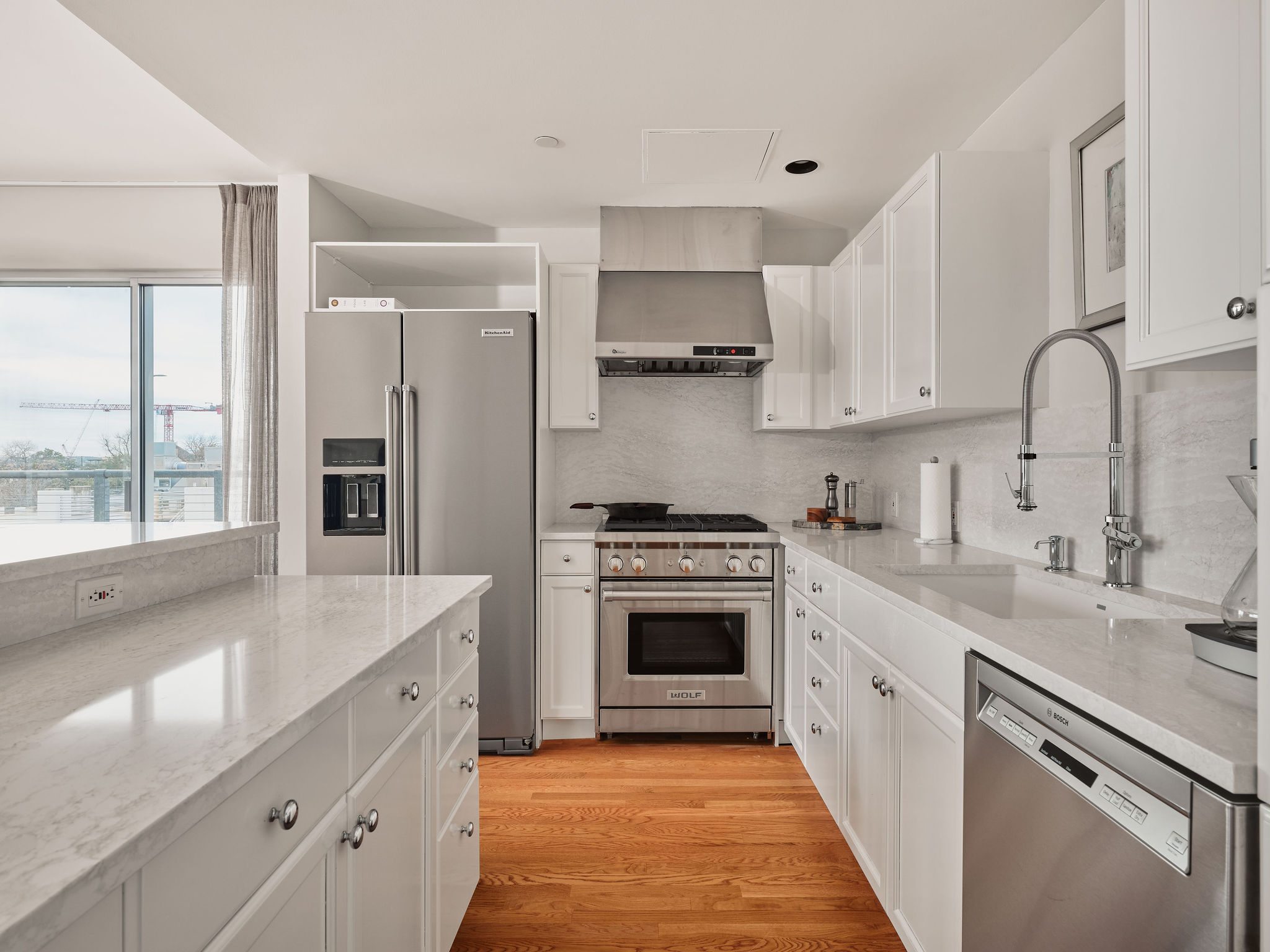 901 West 9th Street, Unit 706 Austin, TX 78703 - Photo 9 of 23