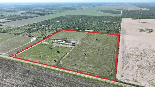 a view of a outdoor space