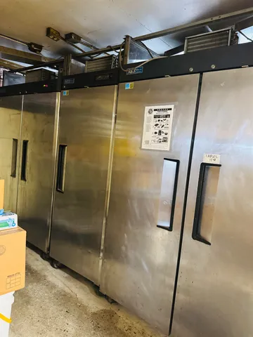 a view of utility room