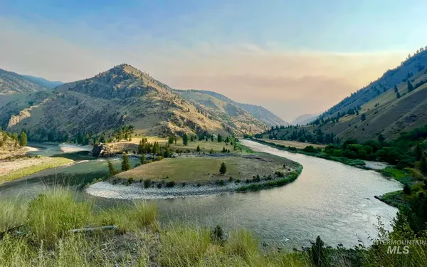 $6,750,000 | 13450 Salmon River, McCall, ID 83638