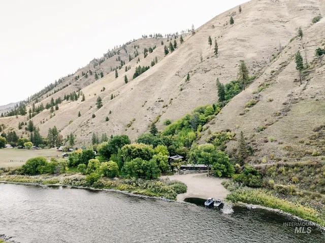 $6,750,000 | 13450 Salmon River, McCall, ID 83638