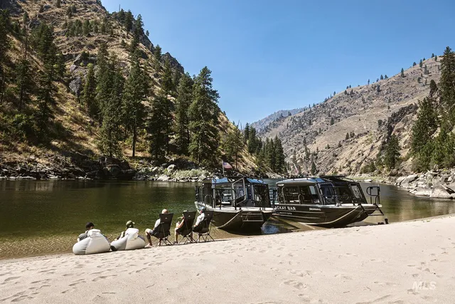 $6,750,000 | 13450 Salmon River, McCall, ID 83638