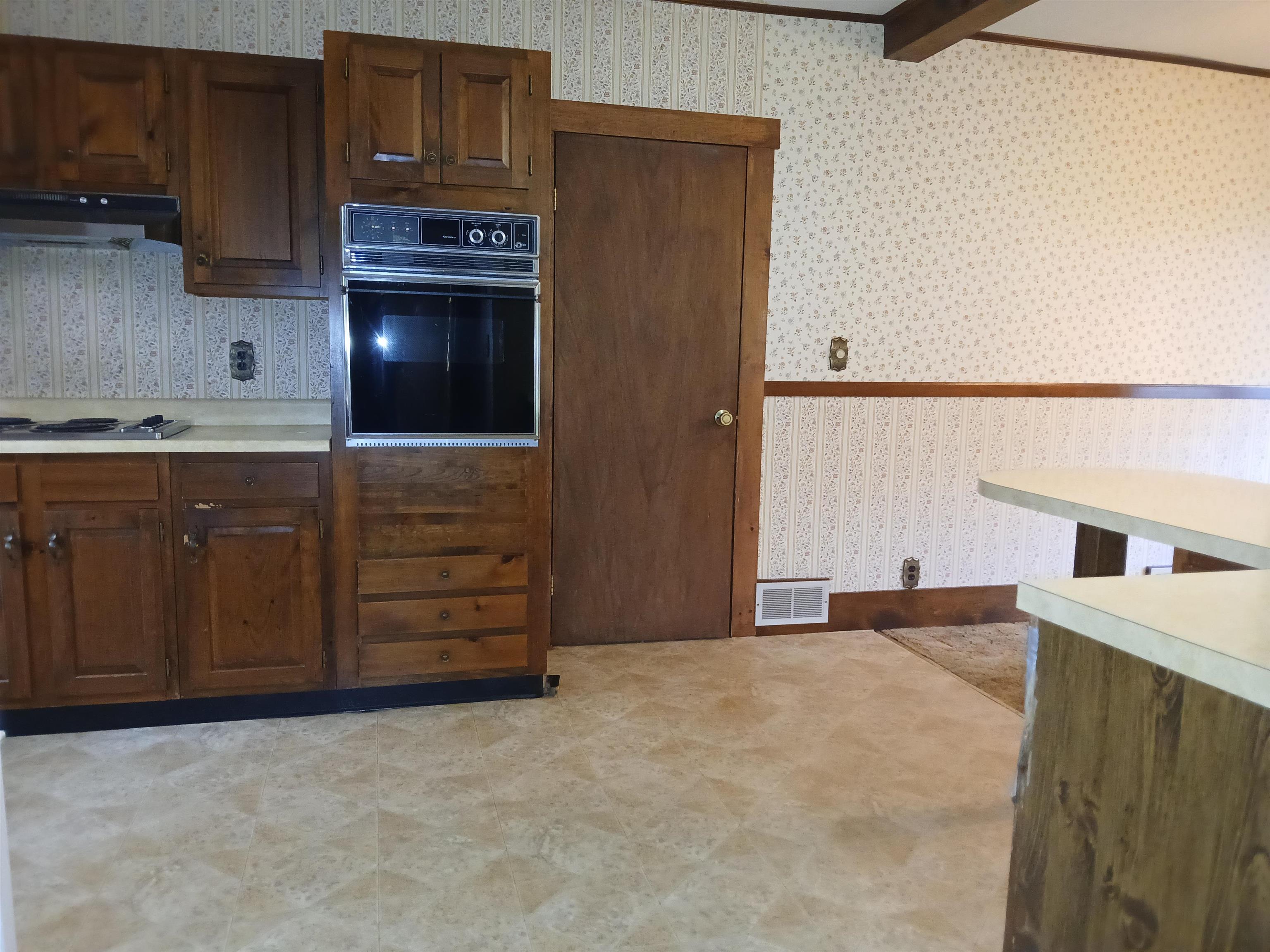 21 Spring Street Colebrook, NH 03576 - Photo 28 of 50 Gallery Image 28