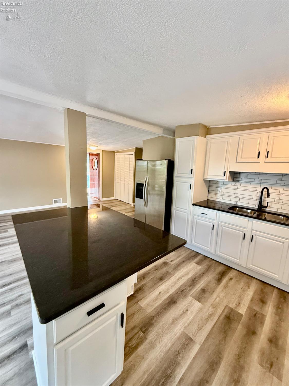 301 Gumwood Road Huron, OH 44839 - Photo 10 of 33 Gallery Image 10