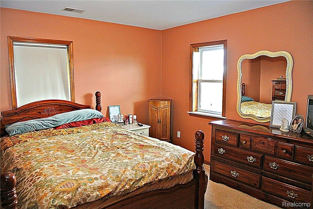 5359 Cade Road Marlette, MI 48453 - Photo 9 of 18 Master bedroom.jpg