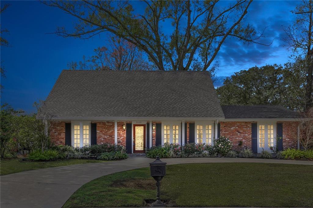 9620 Robin Lane River Ridge, LA 70123 - Photo 3 of 28
