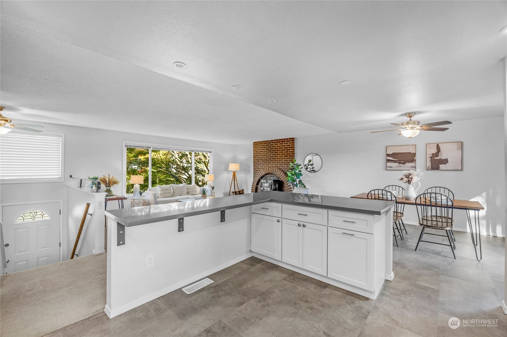 304 214th Street Southwest Bothell, WA 98021 - Photo 12 of 39