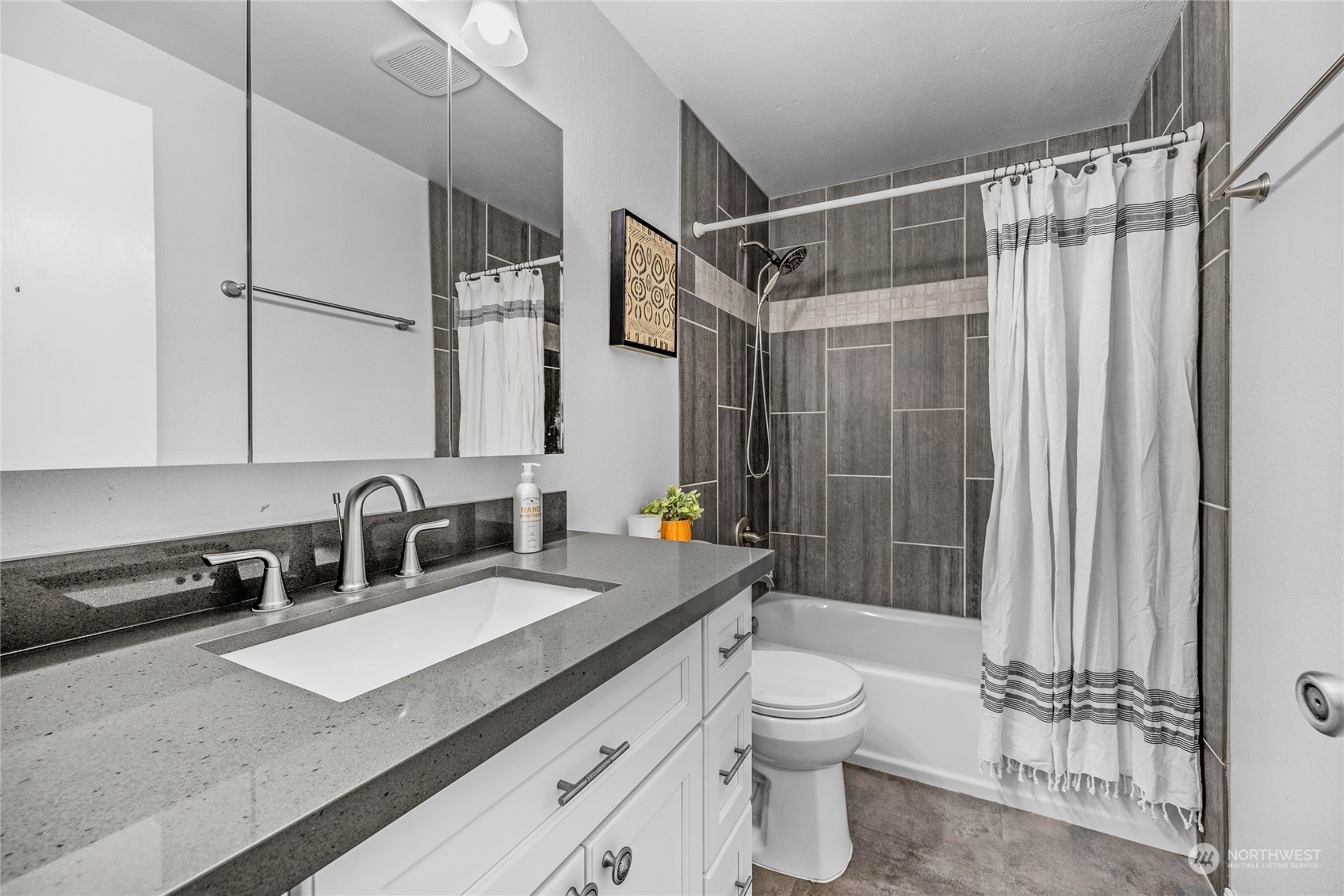 304 214th Street Southwest Bothell, WA 98021 - Photo 19 of 39