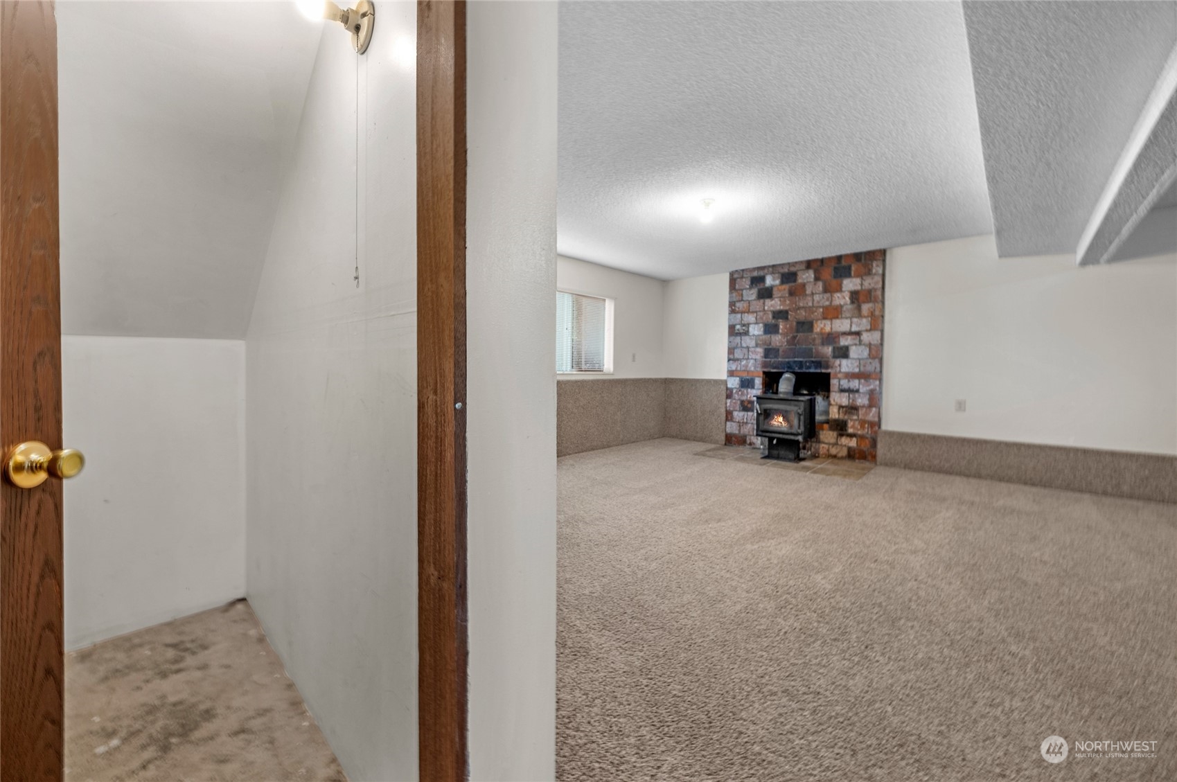 304 214th Street Southwest Bothell, WA 98021 - Photo 22 of 39