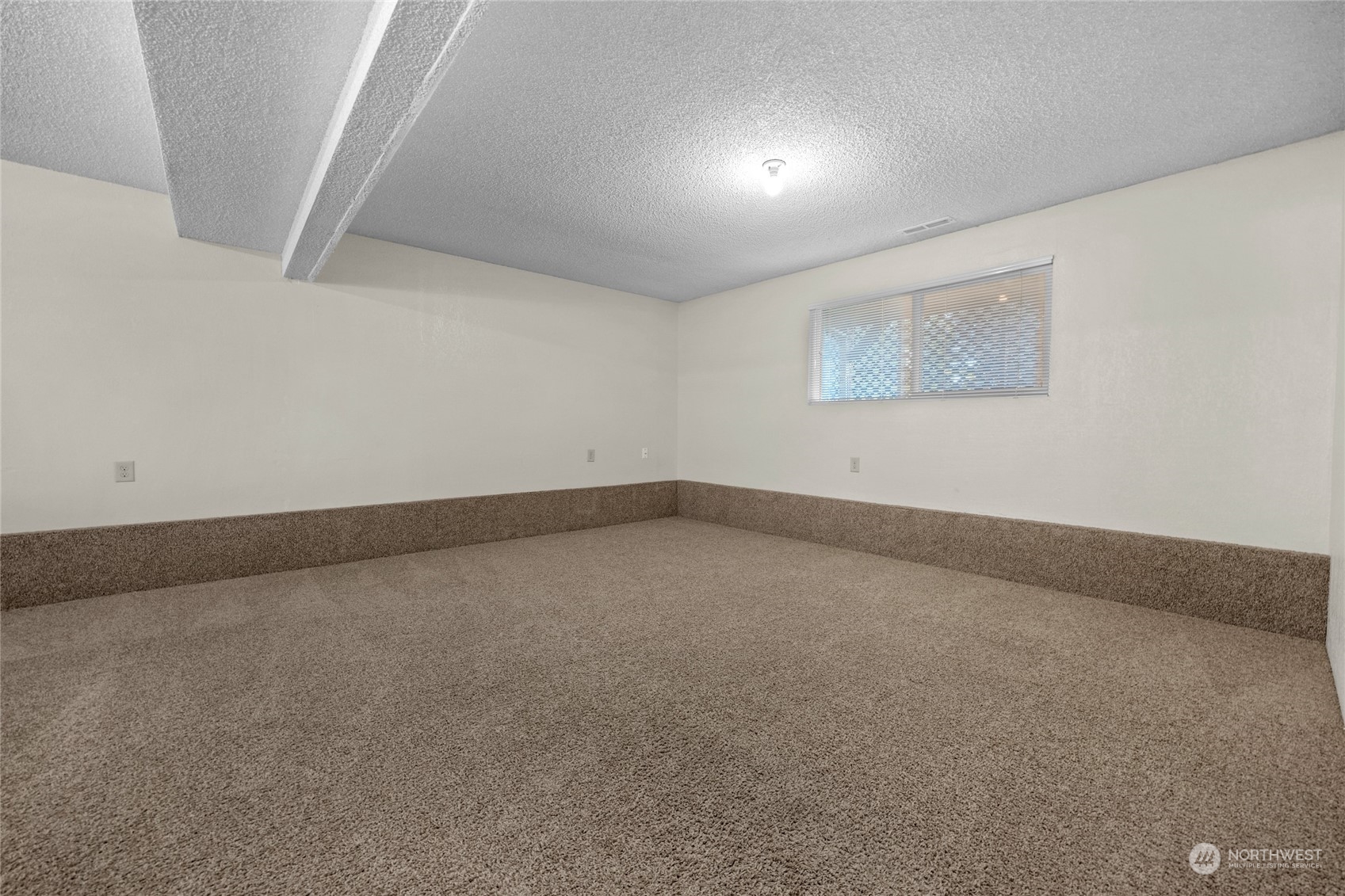 304 214th Street Southwest Bothell, WA 98021 - Photo 24 of 39