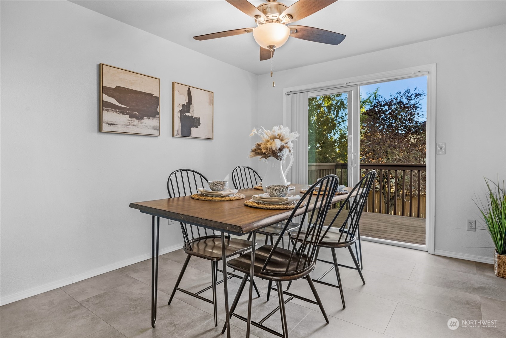 304 214th Street Southwest Bothell, WA 98021 - Photo 9 of 39