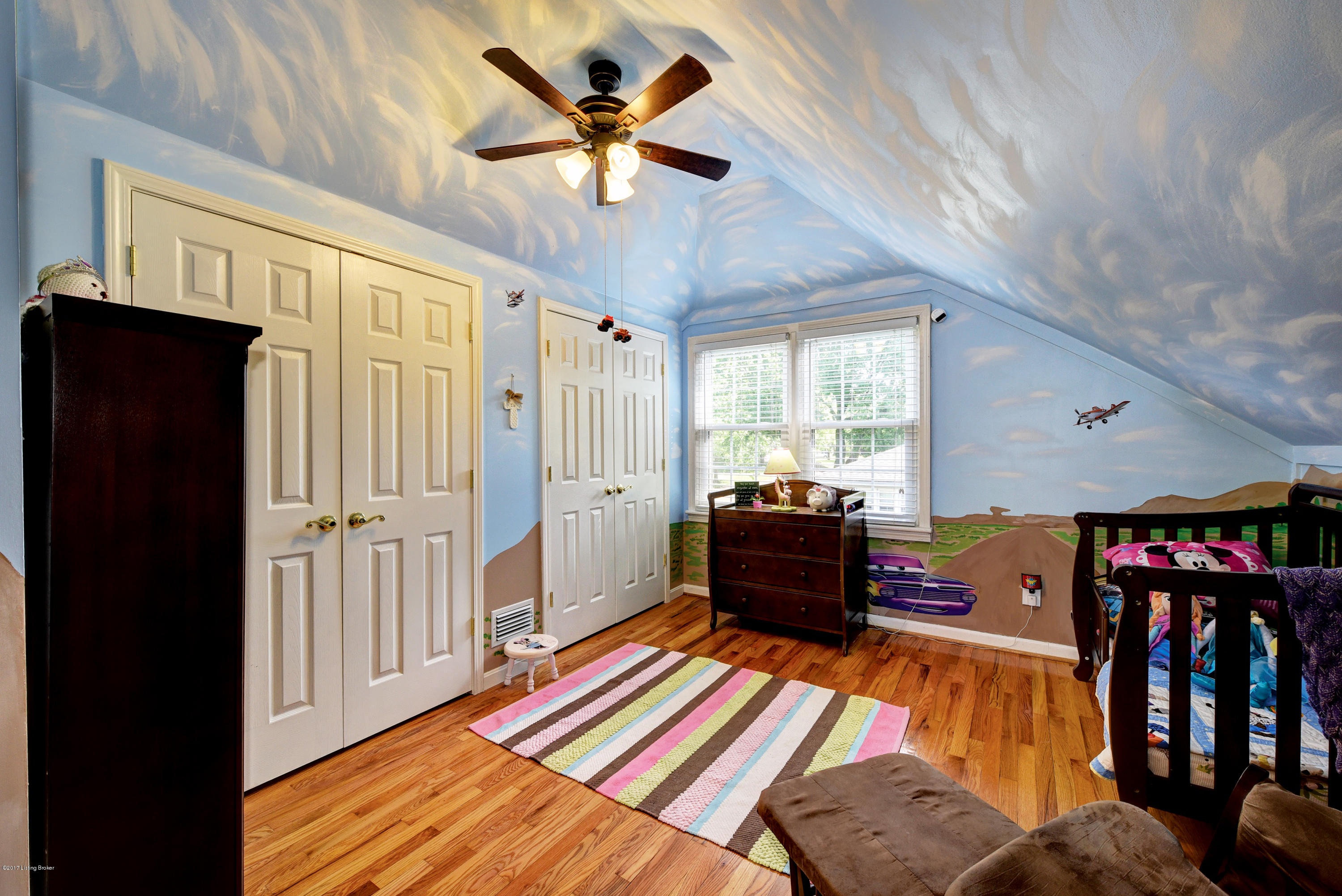3906 Pembroke Road Louisville, KY 40220 - Photo 29 of 37 _ZEN5689_90_91_92_93_94