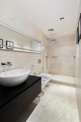 a view of bathroom with bathtub